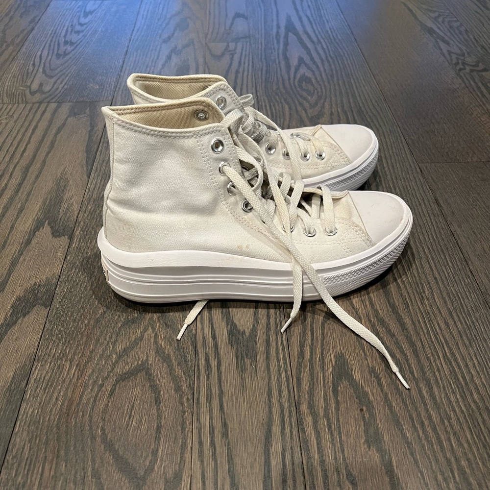 Women's Converse Thick Sole High Top